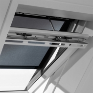 Velux Hitzeschutz Markise mit Haltekralle