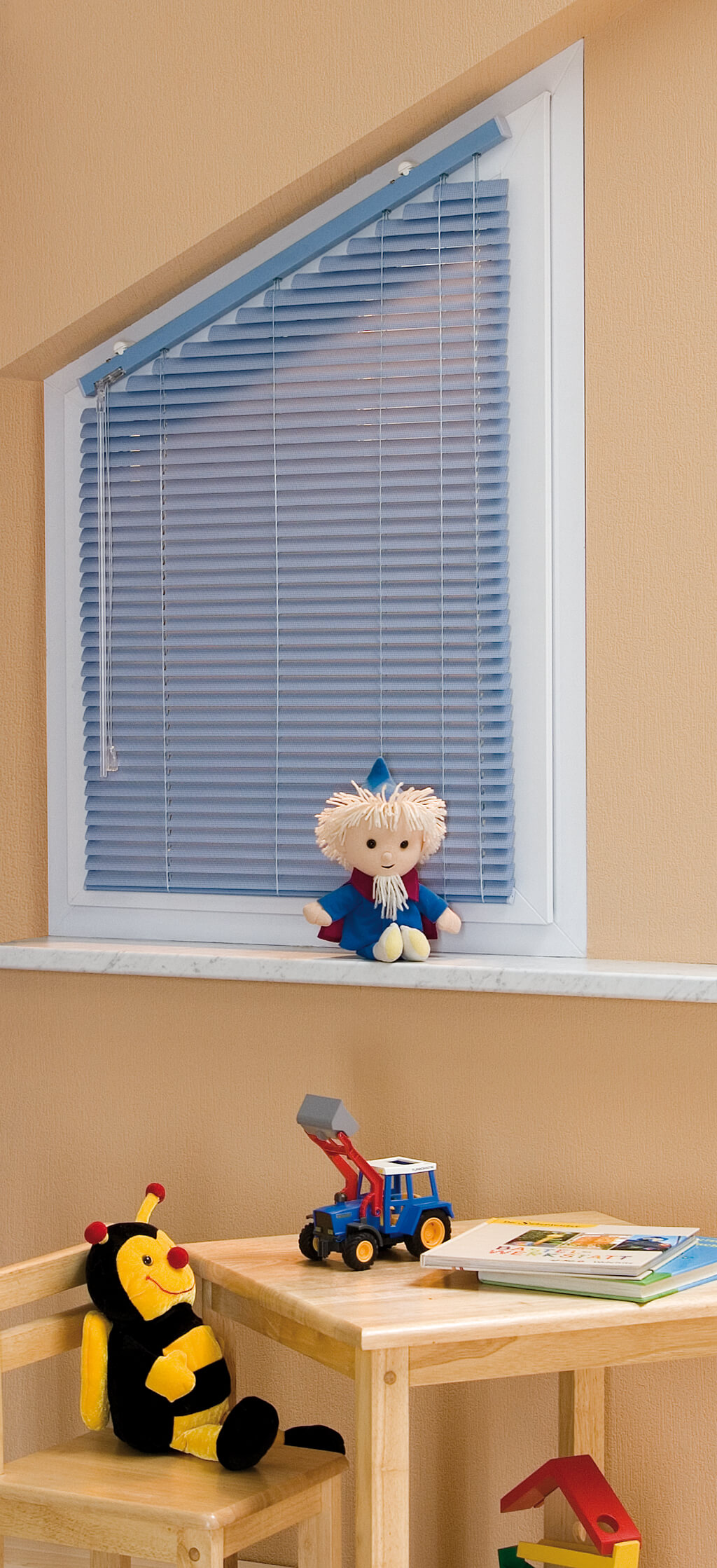 Schöner sicht und lichtschutz fürs kinderzimmer