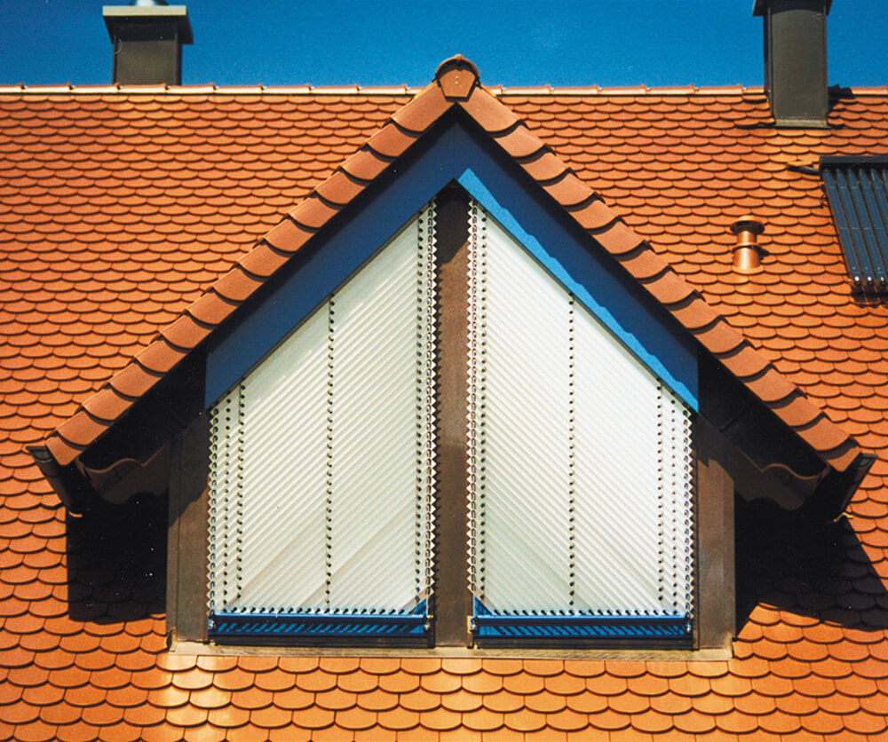 Jalousie Aussen weiss Dachfenster