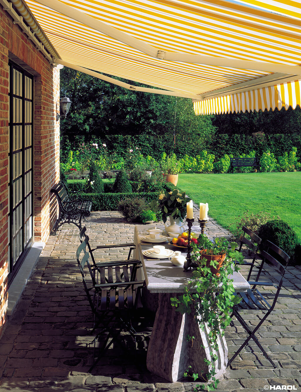 Sonnenschutz für Ihre Terrasse - komfortable Schattenspender