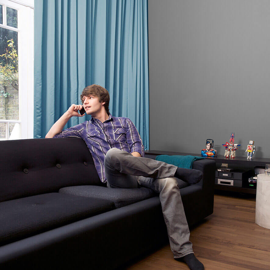 Verdunkelungsgardine Blau im Wohnzimmer Verdunkelungsgardine Blau im Wohnzimmer