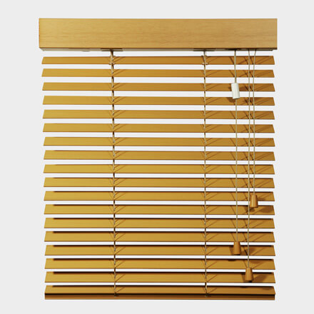 Holzjalousie mit Bedienung über Schnurzug und Schnurwende