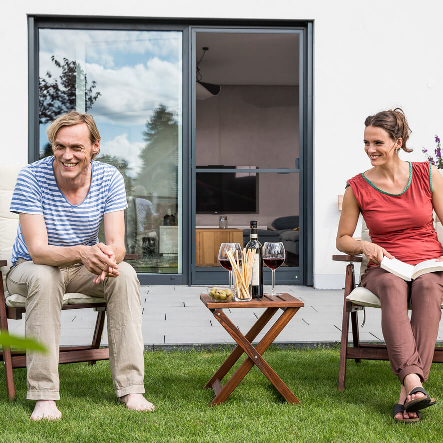 Robust und langlebig - Insektenschutz Drehrahmentür