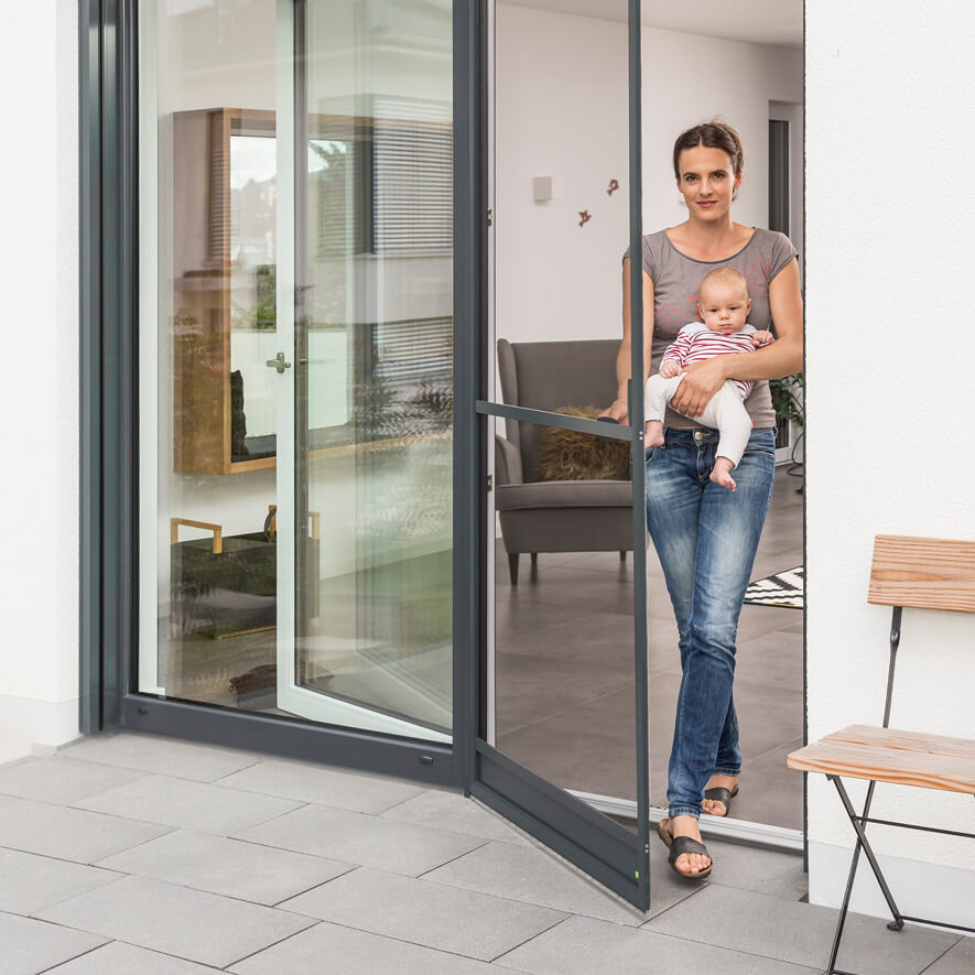 Insektenschutz Drehrahmentür in modernem anthrazit