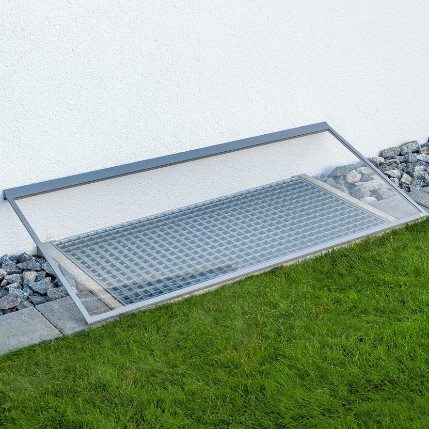 Regensichere Lichtschachtabdeckung