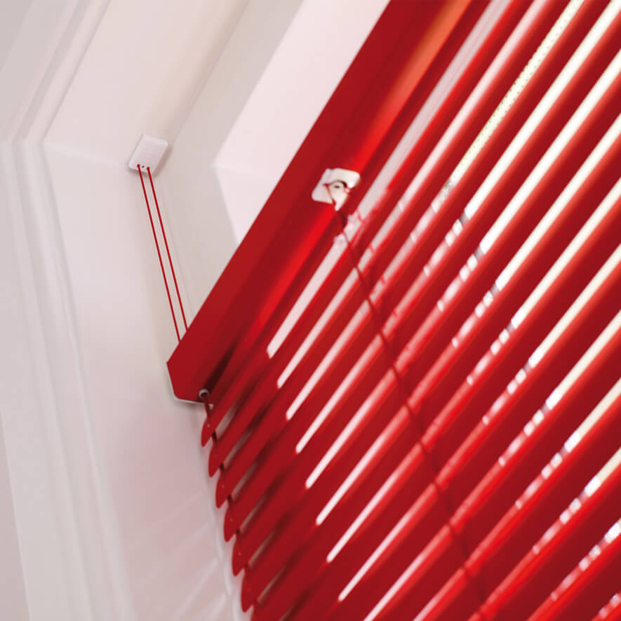 Detailansicht Montage der Slideplus Easylift Jalousie