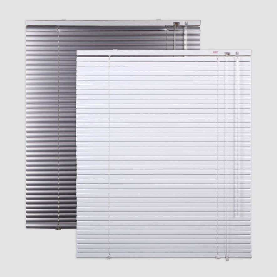 Farbauswahl Standardjalousien in Weiß und Silber Farbauswahl Standardjalousien in Weiß und Silber