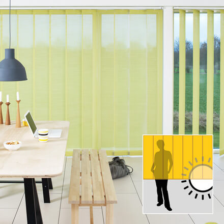 Transparenter Lamellenvorhang