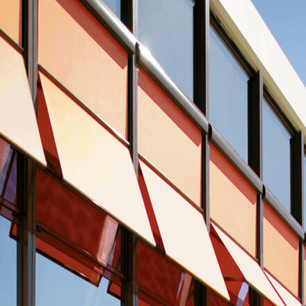 Markisolette – passt auch für Fassaden mit vielen Fenstern Fenstermarkise Arco / Canto M (Markisolette), große Fensterfront