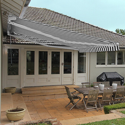 Gelenkarmmarkise Ventura Trend