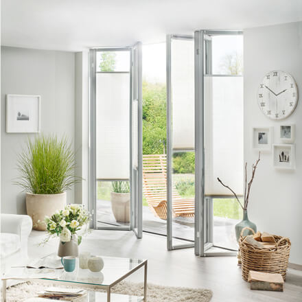 Passgenaue Plissees für schmale Fenster mit den Smart Plissees