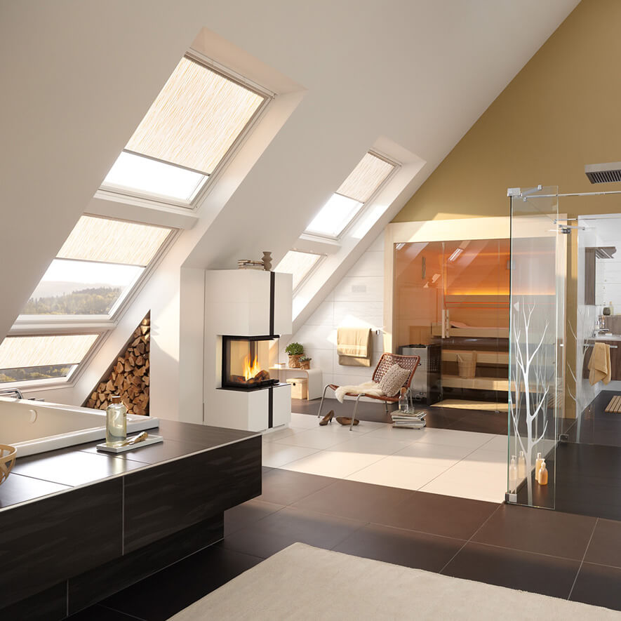 Privates privat halten mit Sichtschutzrollos von VELUX® im Badezimmer VELUX® Sichtschutzrollos im Badezimmer