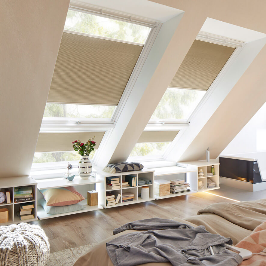 Beige Faltstores Duoline speziell und passgenau für VELUX® Dachfenster Beige Faltstores Duoline speziell und passgenau für VELUX® Dachfenster