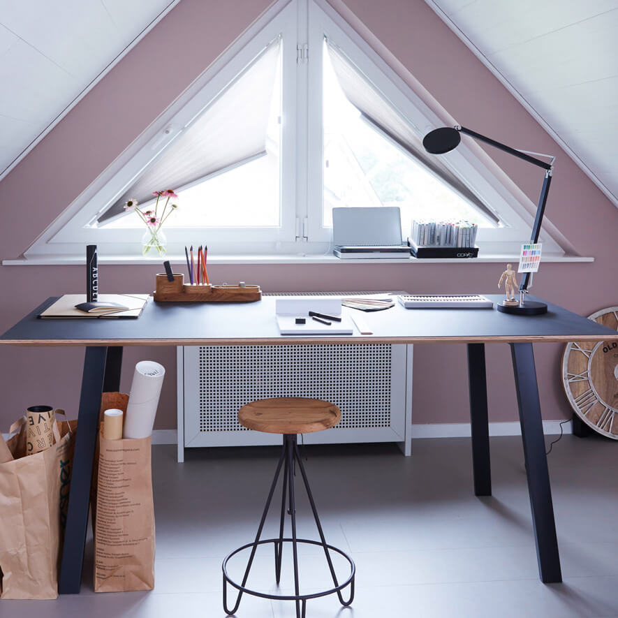 Wabenplissees für Fenster in Sonderformen: Dreieckige Giebelfenster