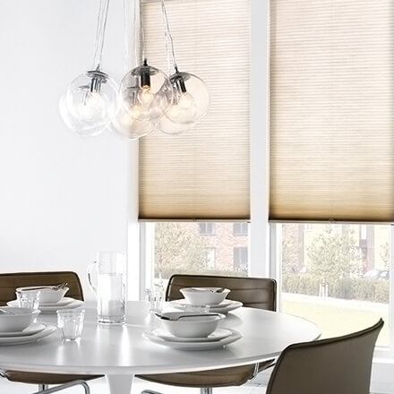 Wabenplissees und Sonnenschutz